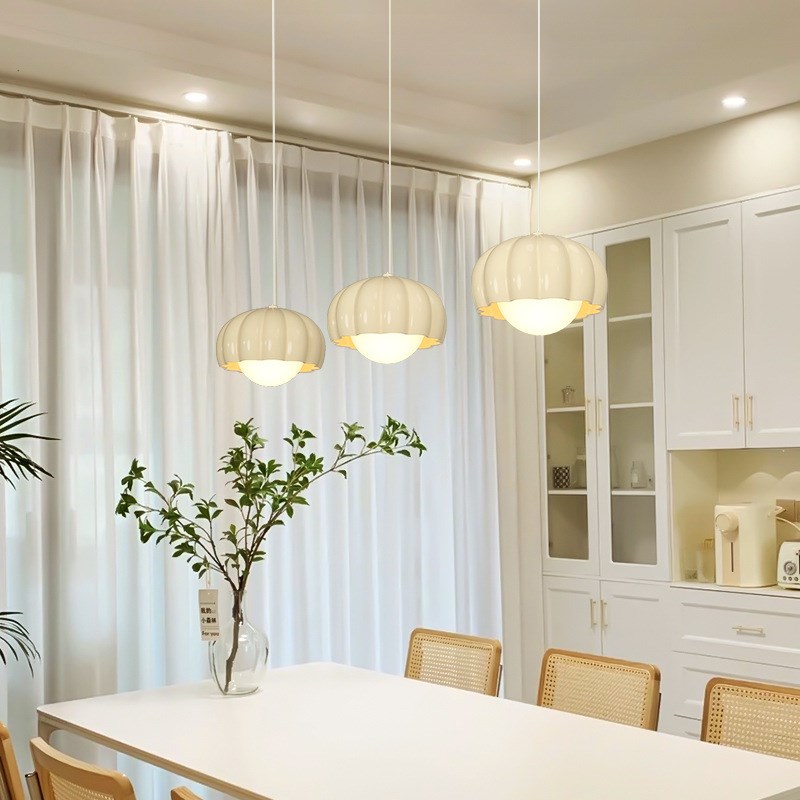 全光谱法式奶油风三头饭厅灯长条现代简约北欧创意U餐桌吧台吊灯