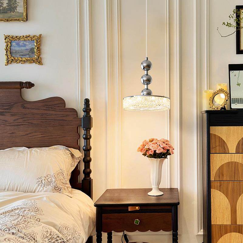 法式奶油风66餐厅灯创2一字三头20新款艺术意高端大气吧台餐5桌吊