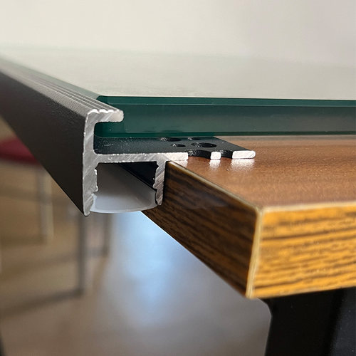 网红楼梯踏步灯防滑暗装免开槽追光感应铝合金Q影院台阶楼梯线条