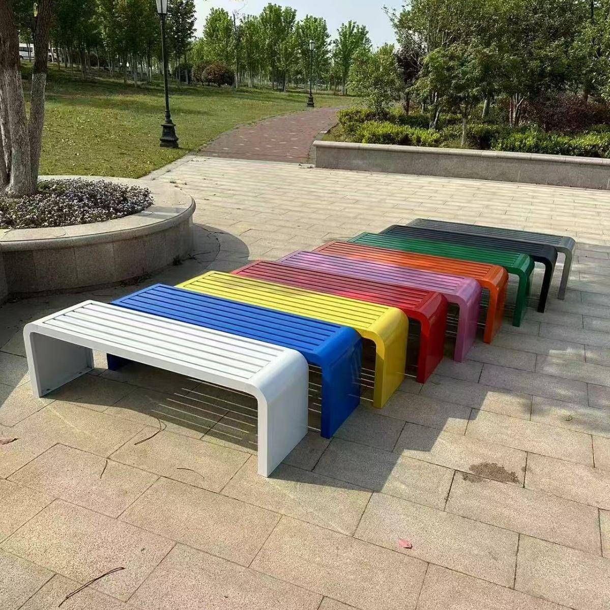 公园椅户外长椅彩色防腐塑木凳子商场公共座椅室外休息条凳不锈钢