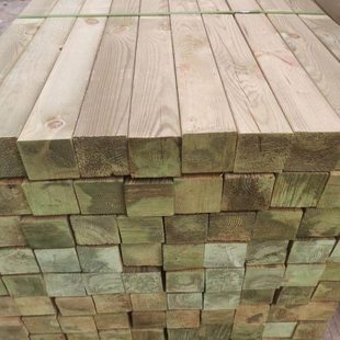 云南户外深度防腐木花园葡萄架立柱龙骨木条芬兰木板实木木方条子