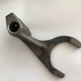 400 盐城黄海金马 354 350 404A拖拉机配件变速箱二倒挡拨叉 304