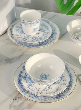 蓝色Z1204印花碗碟套装组家用陶瓷餐具碗盘轻勺0奢骨瓷子合礼品瓷