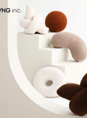 LIVING inc.立体异形 简约北欧风抱枕沙发客厅靠枕垫办公室大抱枕