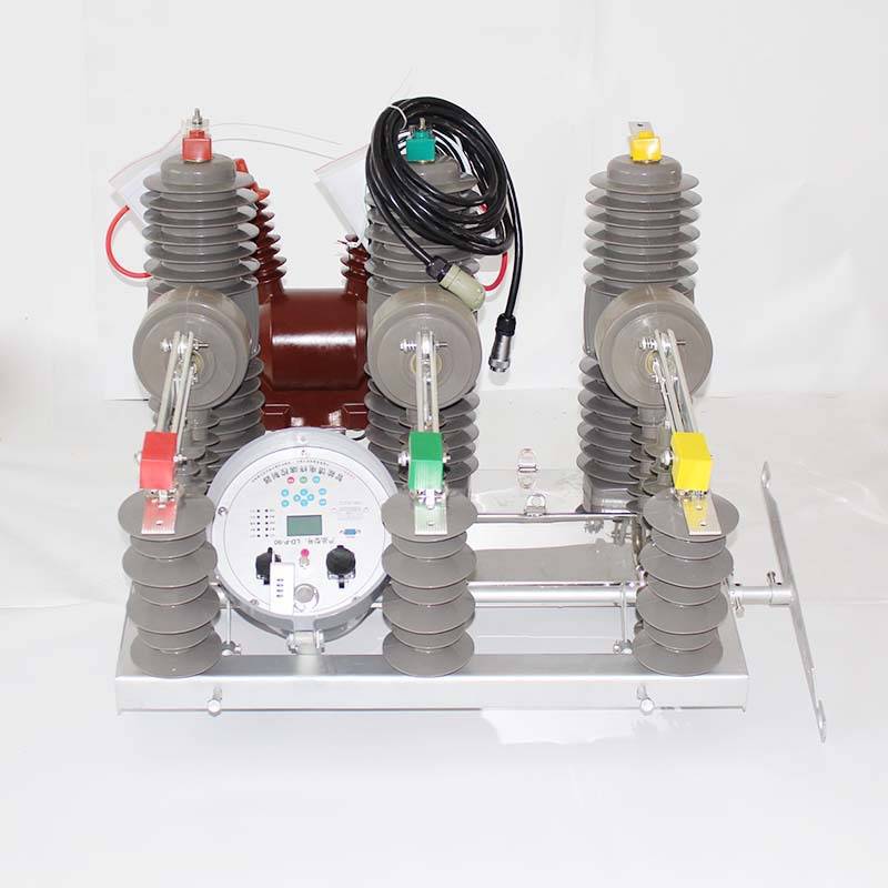 20kV户外高压智能真空断路器ZW32-24FG/630A柱上开关国网现货工厂