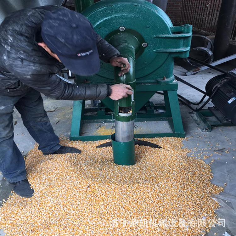 单相电养殖饲料磨粉机 自吸式齿爪玉米粉碎机 麸皮豆粕杂粮粉碎机