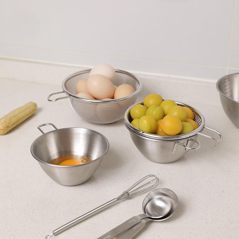尤本家居不锈钢料理碗带把手带刻度烘焙工具打蛋洗水果迷你沥水篮