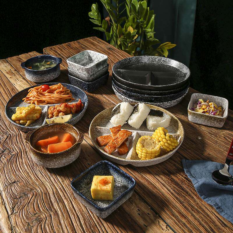 日式餐具一人食分格餐盘家用套装减脂大人早餐托盘定量食陶瓷盘子