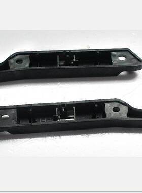 跨境电商 福克斯 09  前杠支架 R 8M5117D958AD/ L 8M5117D959ADL