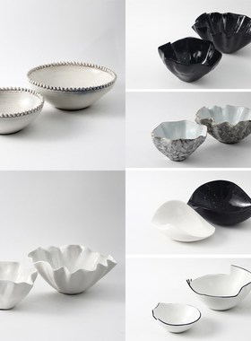 现代简约陶瓷黑白m荷叶边碗形果盘花器摆件样板间客厅酒店收纳装