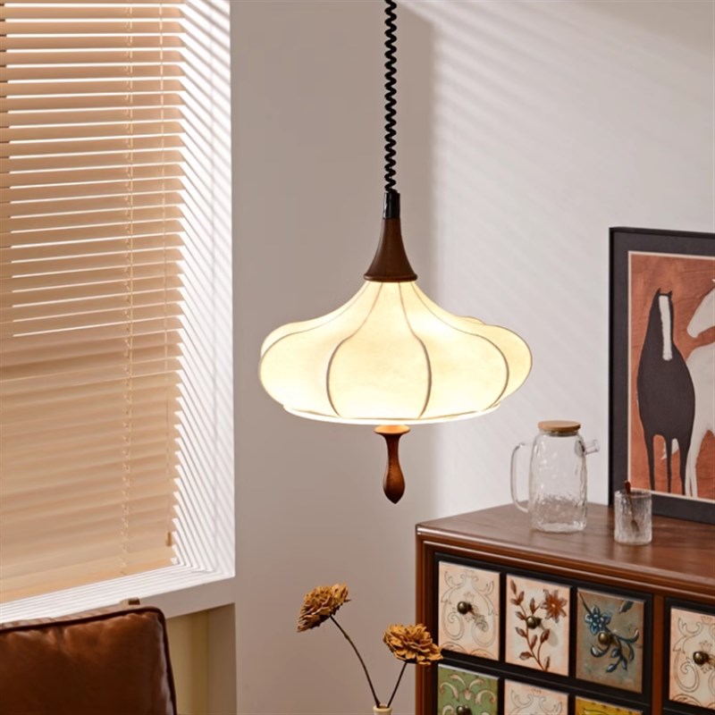 法式中古风餐吊灯复古独特仿蚕丝氛围个性创意Q床头吧台民宿过道