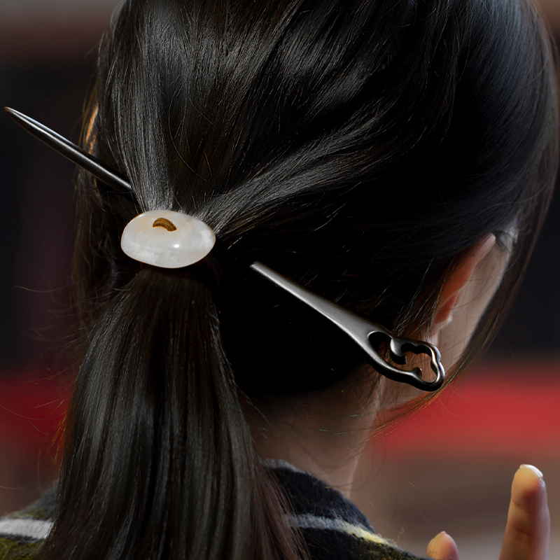 发簪新中式古风女高级感木簪日常通勤202L5新款发钗簪子盘发黑檀