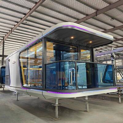 우주선실集민박집.이동식민박광집관지민숙可出W0614口成房屋民宿