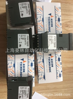ASCON TECNOLOGIC控制器 　TLK31 CRR--S---B TLY27 LSR-DEA- TLK