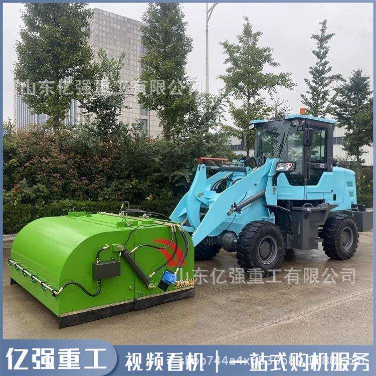 装载机改装扫地车全封闭式扫地机路面砂石泥土清扫机铲车改吸尘车