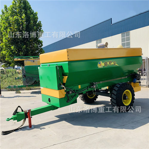 牛场养殖撒料车 多功能肥料撒肥机肥料抛撒机三轮撒肥车
