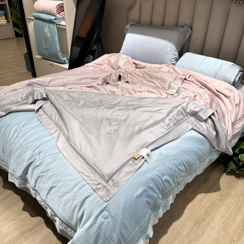 商场100支莱赛尔天丝桑蚕丝夏凉被空调被夏N季薄被可机洗简约纯色