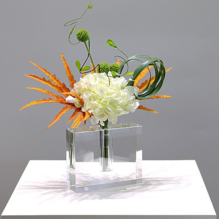现代简约几何水晶花瓶摆件轻奢插花器花艺餐桌玄关饰品样板间软装