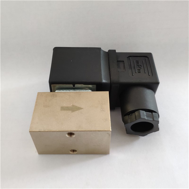 电磁阀042N0840 AM230C 7.5W G3/8电磁阀线圈3分接口