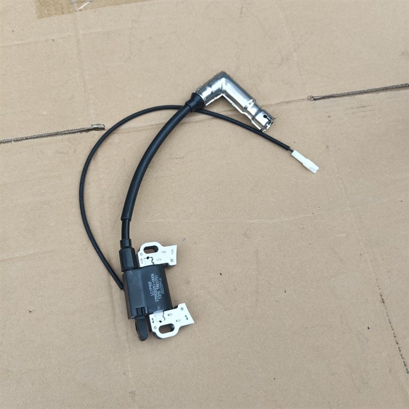 隆鑫LC1P92F垂直轴汽油发动机452cc草坪机高压包点火器