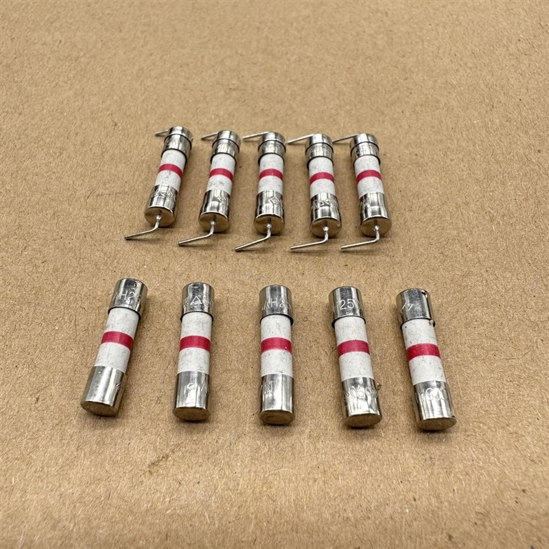 T5AH250VP进口保险丝管红色环0835005.MXEP陶瓷MXP慢熔延时型5x20