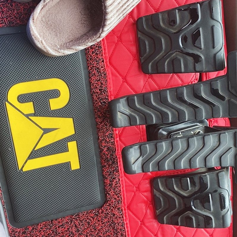 挖掘机卡特脚垫 307 312 200 320 B C D D2 GC地板胶脚踏皮地板