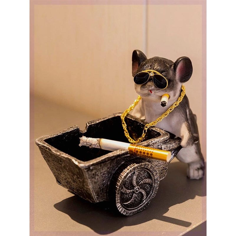 烟灰缸送男友创意高级感个性家用摆件G搞笑可爱搞怪客厅潮流狗礼