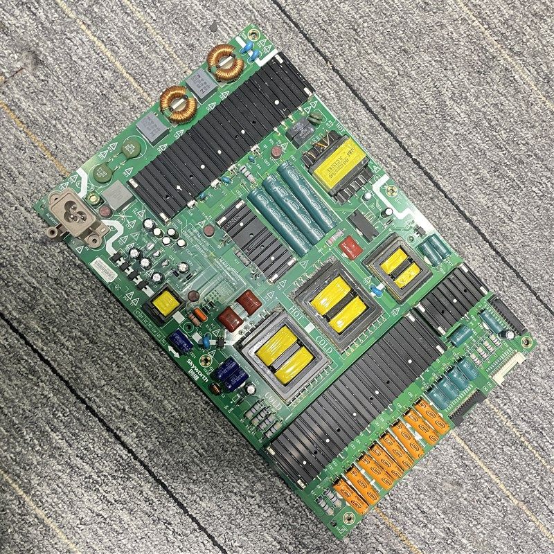 创维55S8 55S9300/9D电源板5800-R8F054-0000/168P-R8F054-00