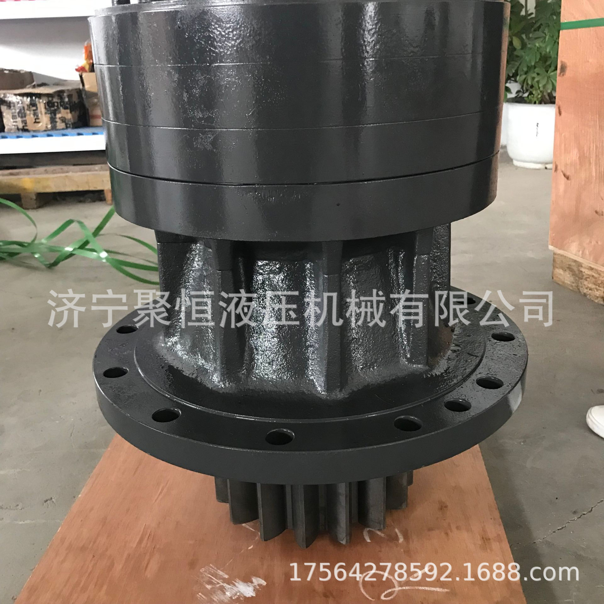 住友SH300-3挖机回转马达挖CX330回转马达CX350通用回转减速箱
