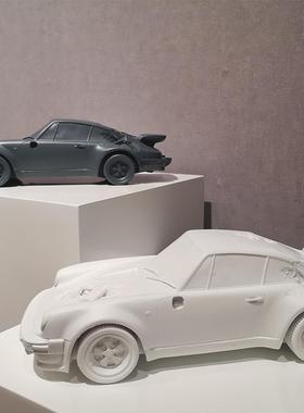 现代创意雕塑桌面摆件办公室书柜办公桌家居饰品汽车模型软装摆设