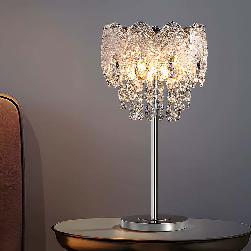 法式轻奢水晶落地灯玻璃创意卧室床头台灯2026年新款奶油风装饰灯