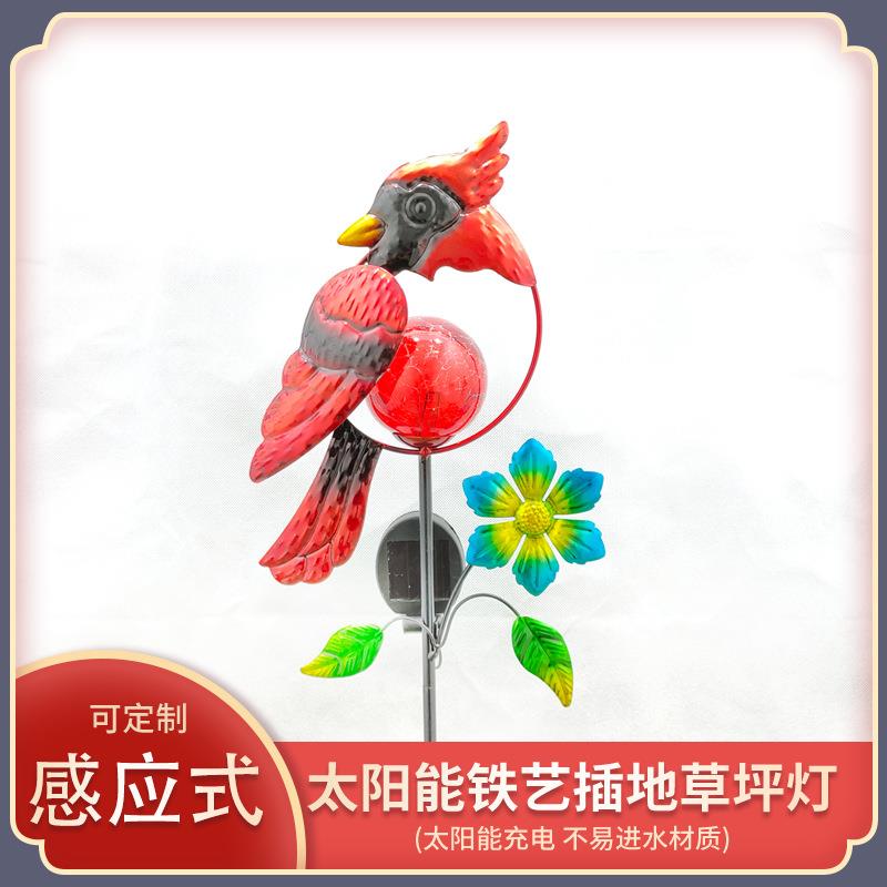 太阳能铁艺庭院红鸟灯圣诞红鸟地插灯户外太阳能裂纹球地插灯
