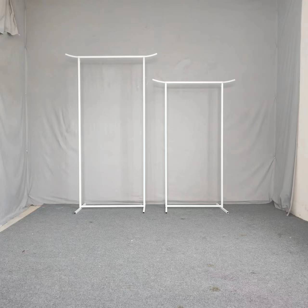 婚庆道具指示牌花迎宾艺花架婚礼现场背景架铁艺黑色迎宾异形牛角