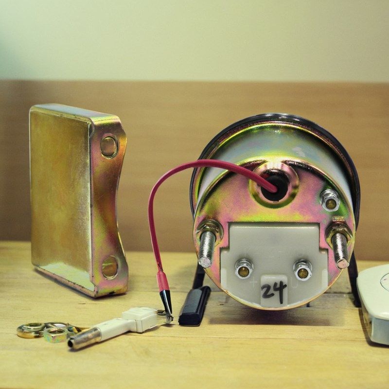 柴油机发电机推土机挖掘机仪表VDO电感式水温表温度表12 24V带灯