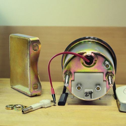 柴油机发电机推土机挖掘机仪表VDO电感式水温表温度表12 24V带灯