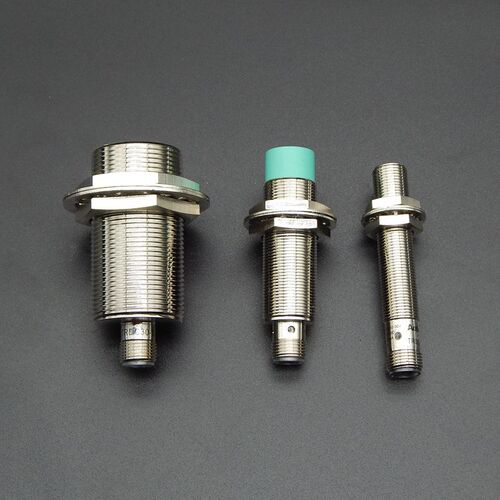 AOTORO远距离插件式接近开关TRDC12-8DN TRDC18-14DN TRDC30-25DN
