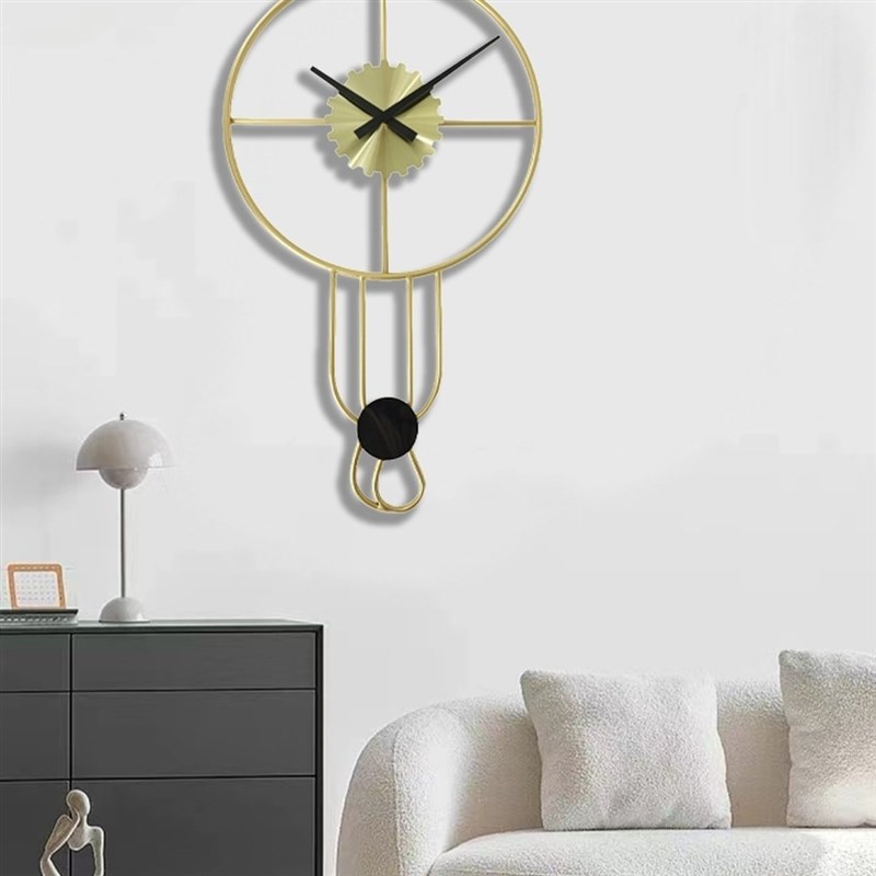 简约现代客厅新款钟表轻奢创意装饰D挂钟餐厅家用艺术静音时钟个