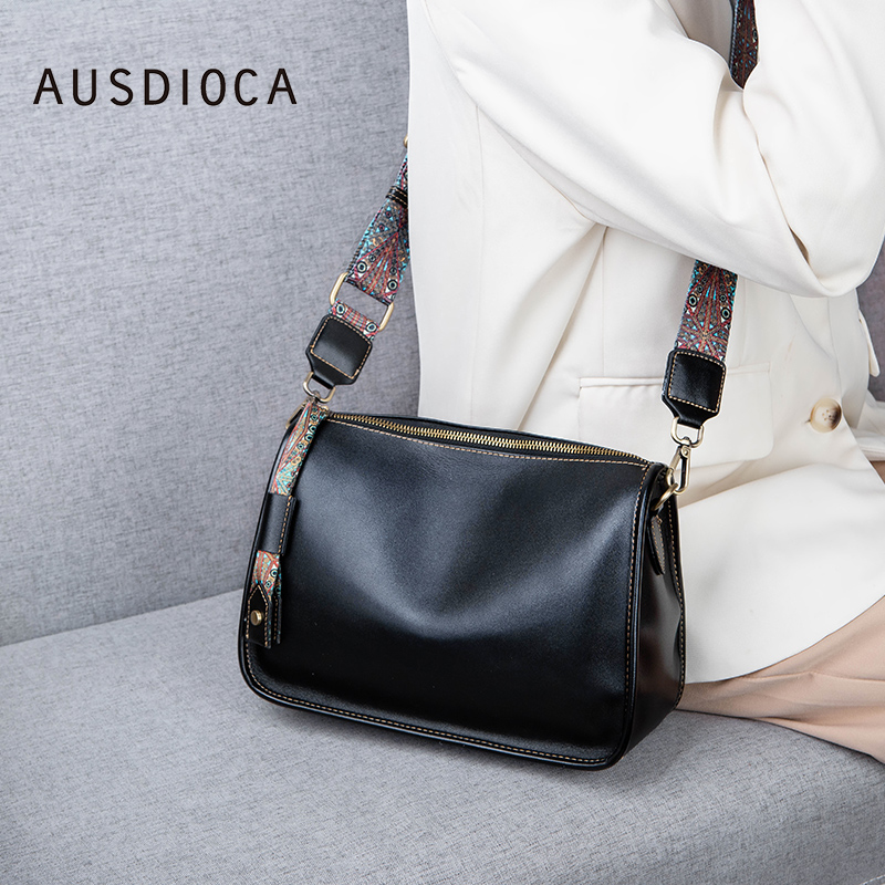 真皮斜挎包女2024新款时尚小方包中年女包妈妈S包头层牛皮单肩小