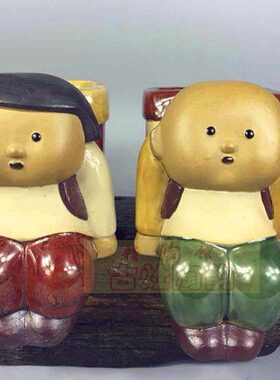 陶瓷工艺品石湾公仔家居装饰品礼品创意摆件花盆笔筒背包娃娃促销