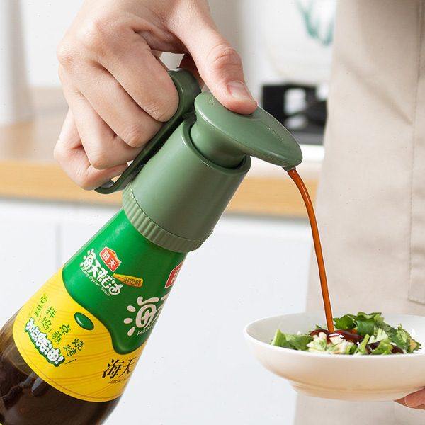 蚝油瓶挤压嘴泵头耗油按压嘴挤压器家用耗油瓶神器按压式蚝油壶嘴,厨房/烹饪用具,油壶,淘宝优惠券,粉丝福利购,淘宝优惠卷
