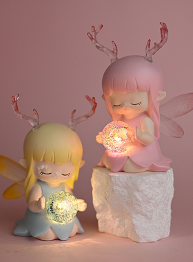 可爱小鹿与女孩少女心小夜灯房间装饰卧室摆件治愈V系生日礼物女