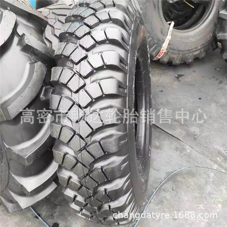 销售11.00-20 有内胎18层越野 E-2尼龙 轮胎