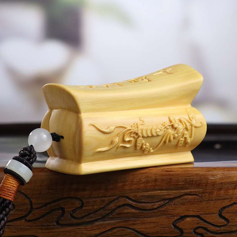 黄杨木雕升官发财手把件文玩男士随身木质雕把玩玄关桌面摆件