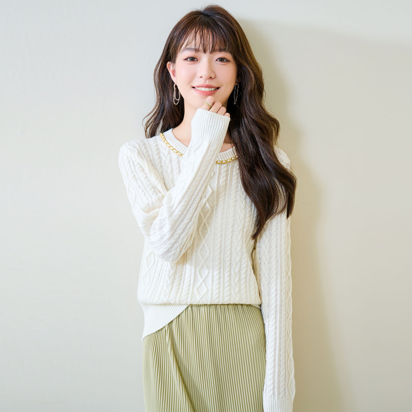 淑女风纯色基础麻花纹针织衫女长袖圆领套头打底衫高级上衣LQ