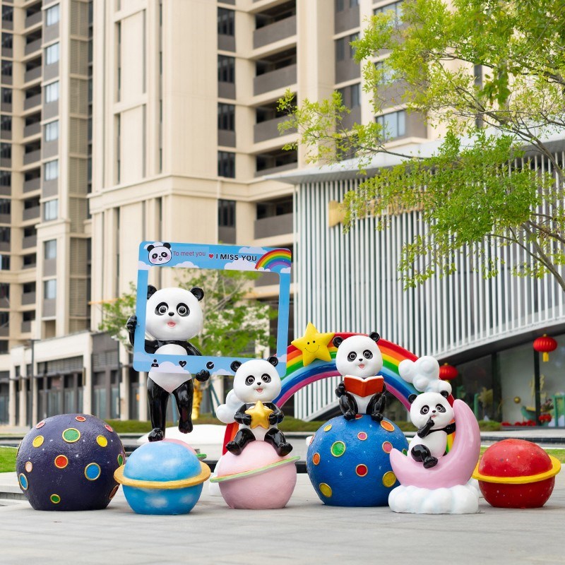 户外卡通熊猫玻璃钢雕塑景v观装饰摆件公园售楼处小区草坪美陈动