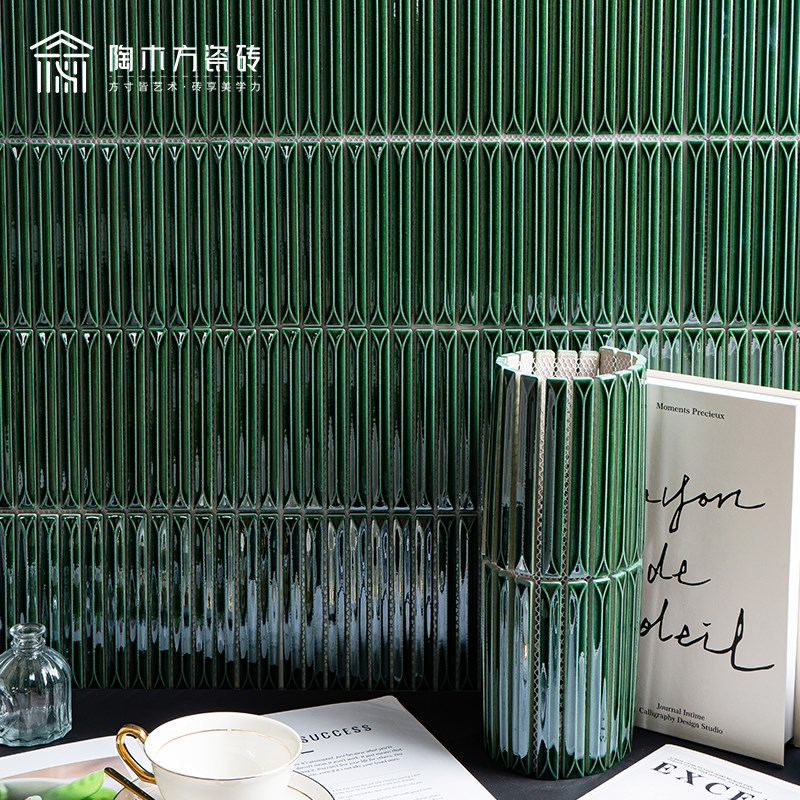 墨绿色长条马赛克瓷砖曲面包w柱筷子砖卫生间浴室背景墙咖啡门店