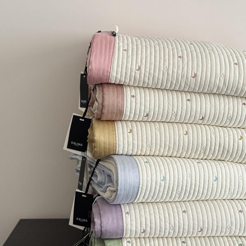 CELING韩式双面莫代尔星月刺绣床盖三件套绗缝夹棉高温酵素砂洗