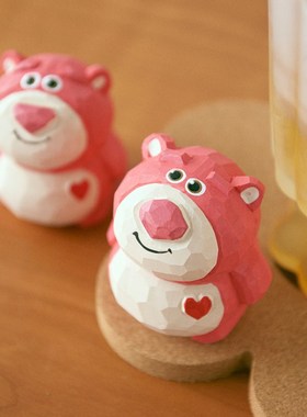 草莓熊木雕桌面可爱工位r摆件卡通动物车载装饰品手工创意情侣礼
