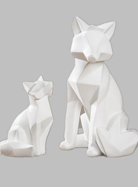 北欧装饰摆件创意白色狐狸仿真动物树脂工艺品家居装饰品桌面摆件