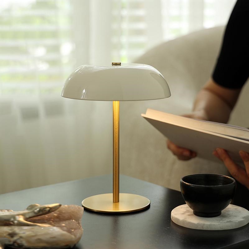 CASA复古北欧小台灯法式奶油充电桌面摆件N装饰氛围感卧室床头夜